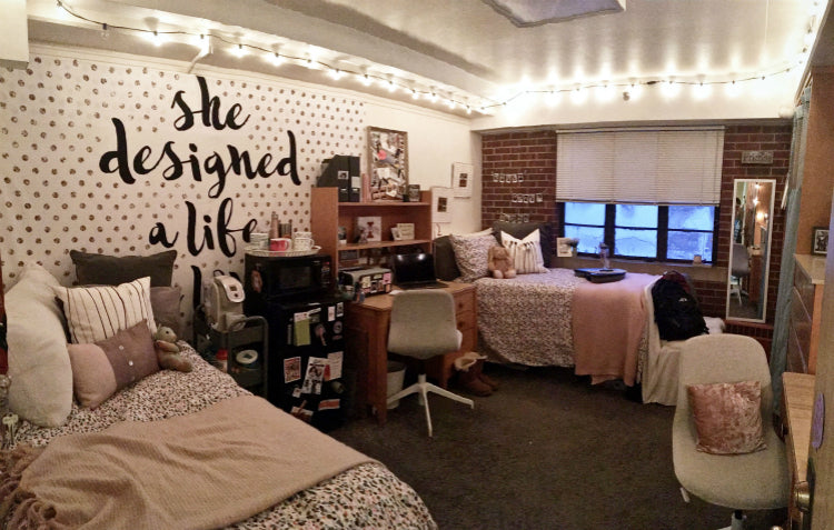 Easy Ways to Save Space in Your Dorm Room