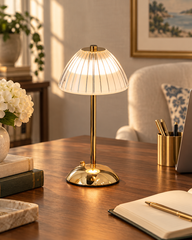 Cordless Gold Table Lamp – USB Rechargeable, Stepless Dimming