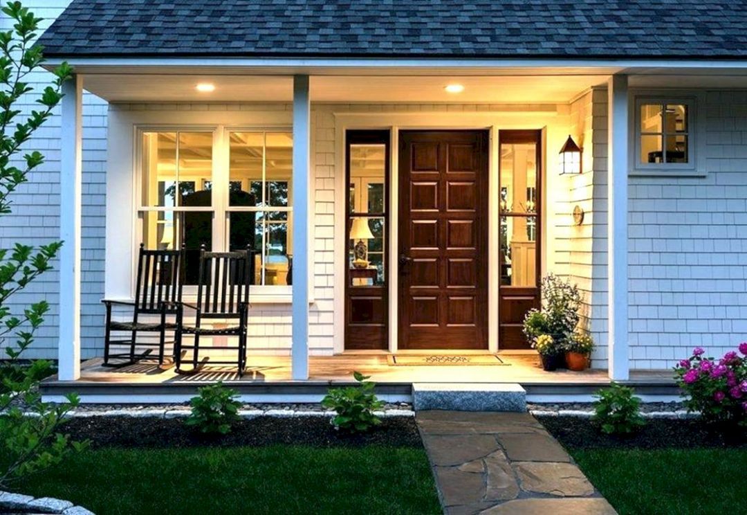 Front Porch Lighting Ideas & Tips