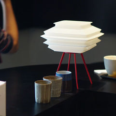 Modern Pleated Table Lamp – 3D Printed LED Desk Light with Red Tripod Base