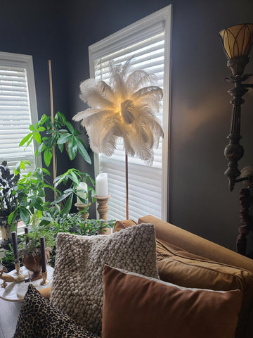 Luxury Ostrich Feather Floor Lamp, 160cm Tall Modern Standing Light with 58+ Extra-Full 45cm Lengthened Feathers